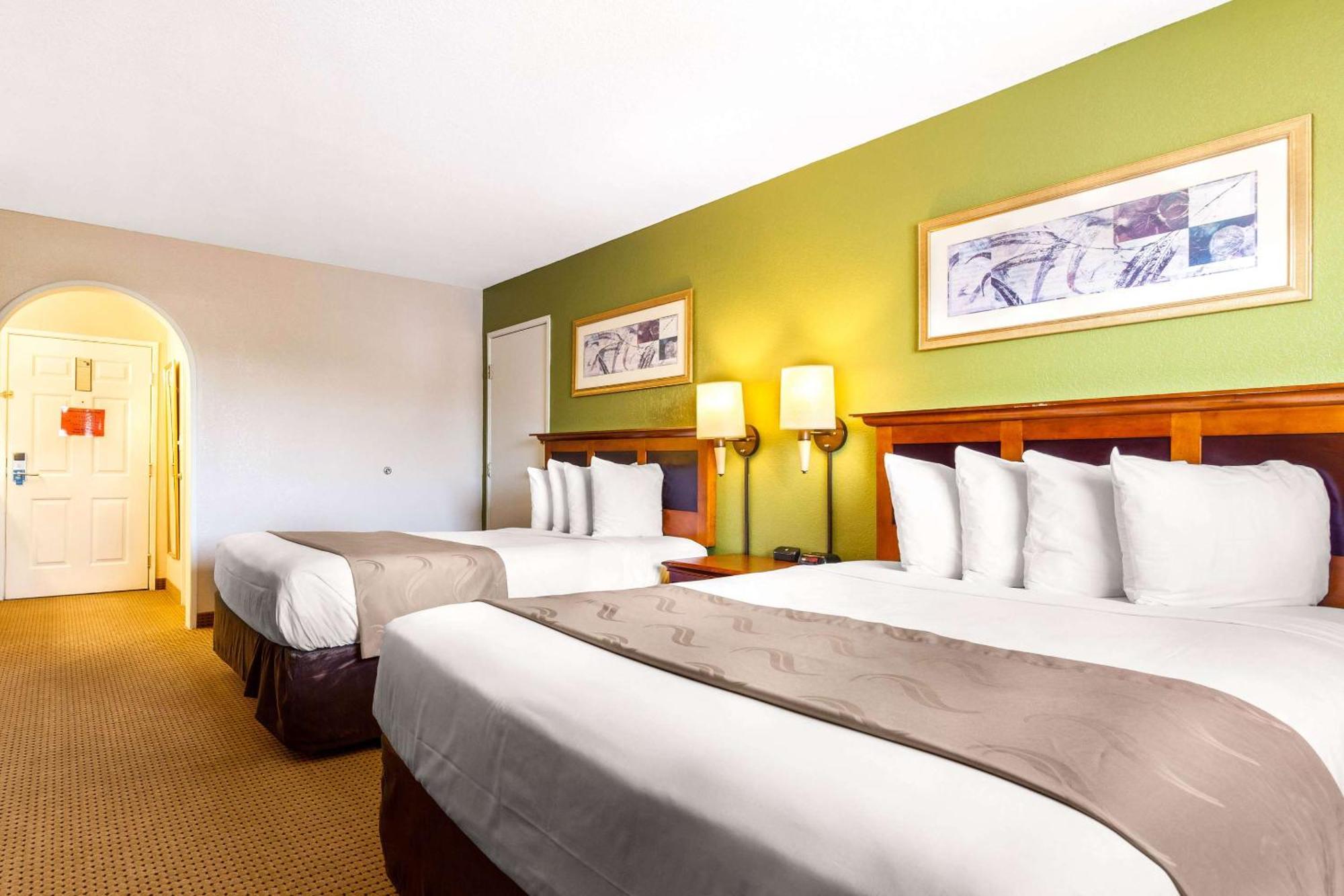 Rodeway Inn Auburn Dış mekan fotoğraf