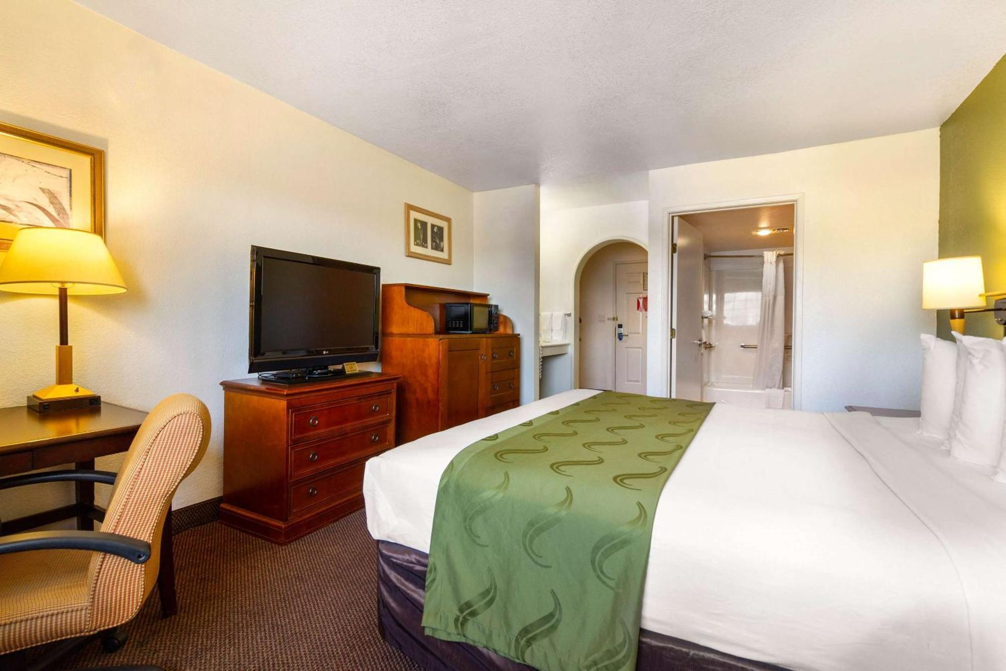 Rodeway Inn Auburn Dış mekan fotoğraf